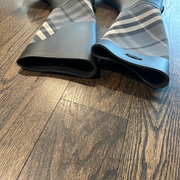 Burberry Clemence rain boots - Picture 10 of 10